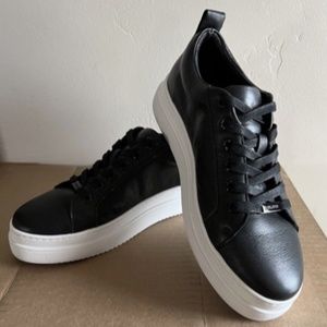 J Slides Noca Amanda Black Leather Sneakers Size 9